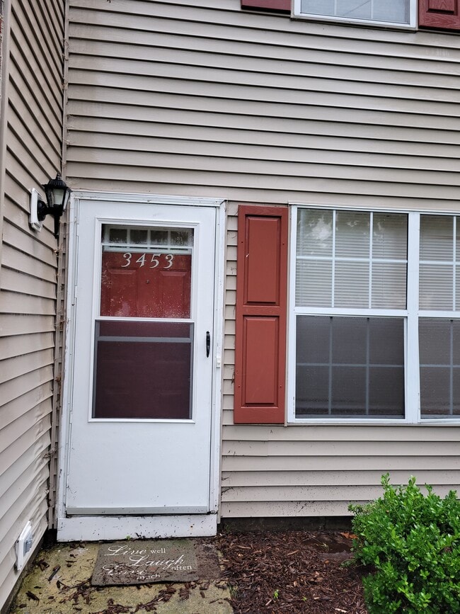 Puerta principal - 3453 Clover Meadows Dr Unidad 3453