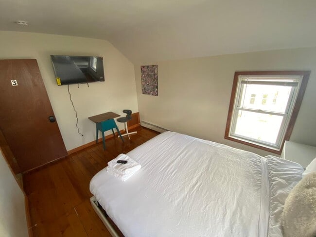 Photo - 126 Indiana Ave