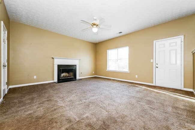 Photo - 735 Compton Ln