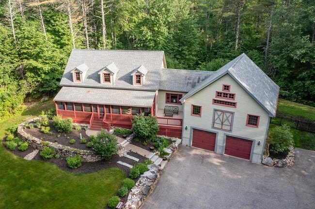 Photo - 34 Mirror Lake Dr