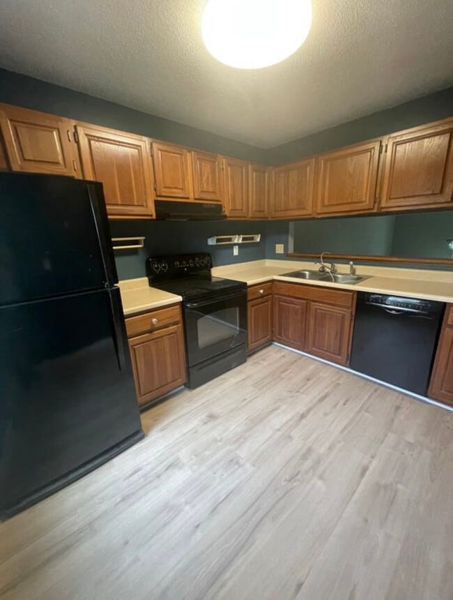 Photo - 149 Ledgewood Cir