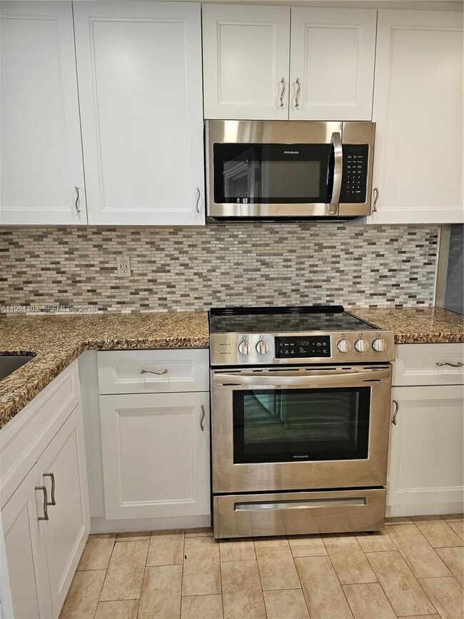 Photo - 250 Layne Blvd Unidad 105