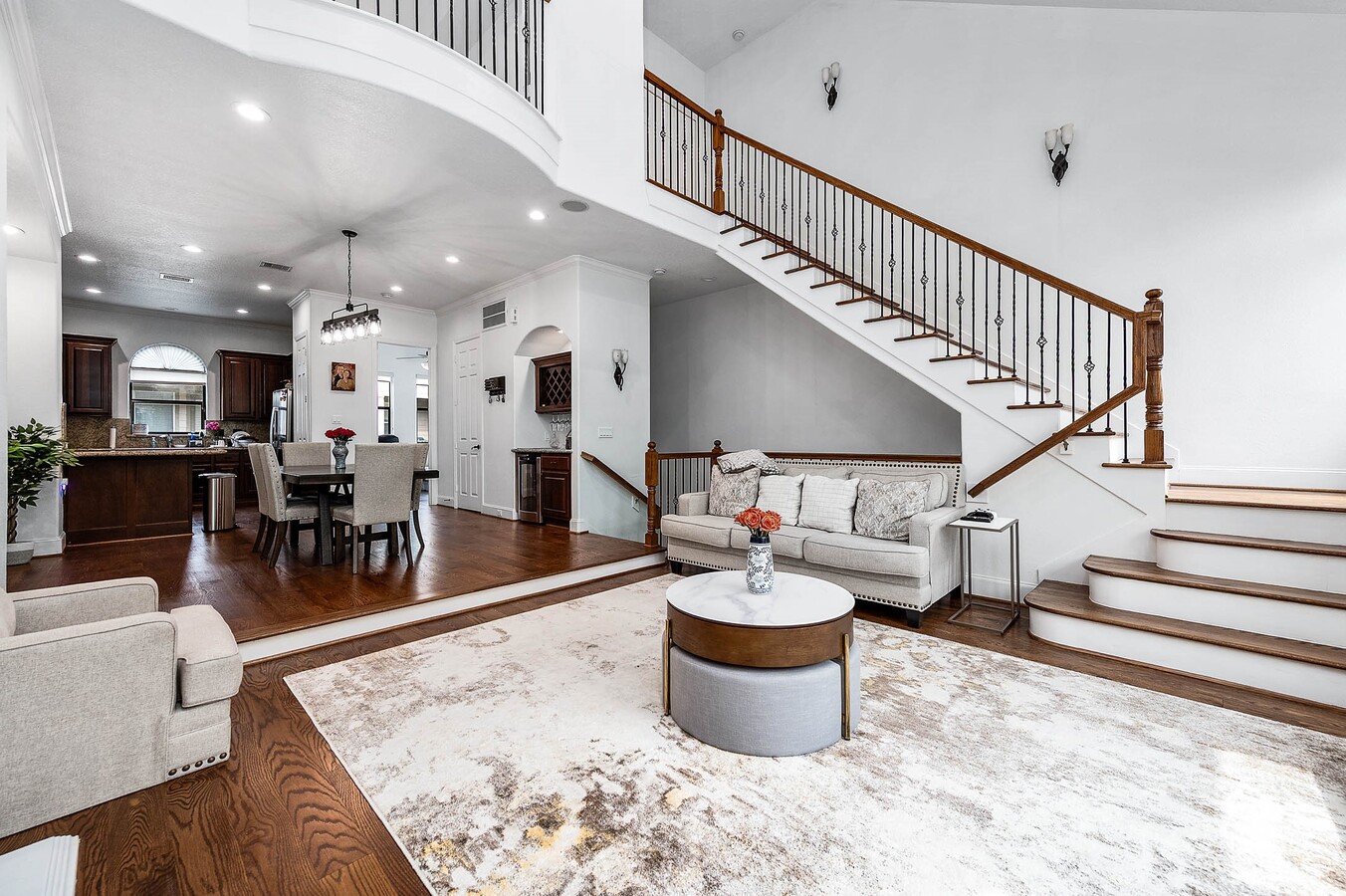 Photo - 620 Westcott St