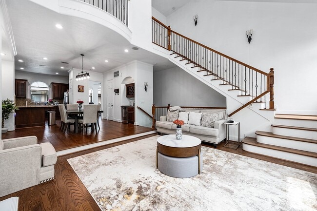 Photo - 620 Westcott St