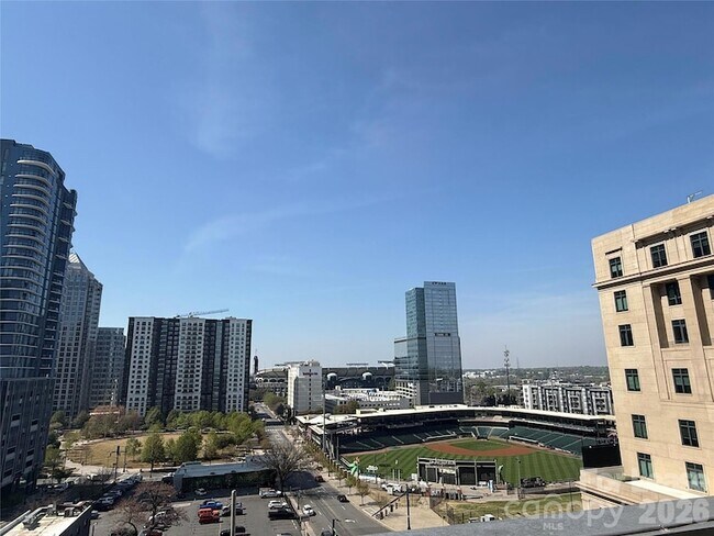 Photo - 333 W Trade St