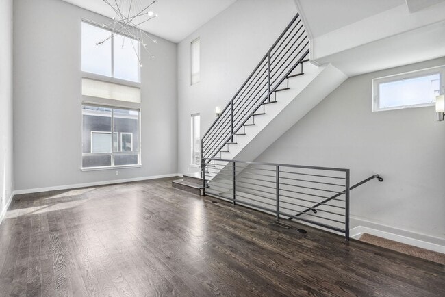 Photo - 1551 W 43rd Ave