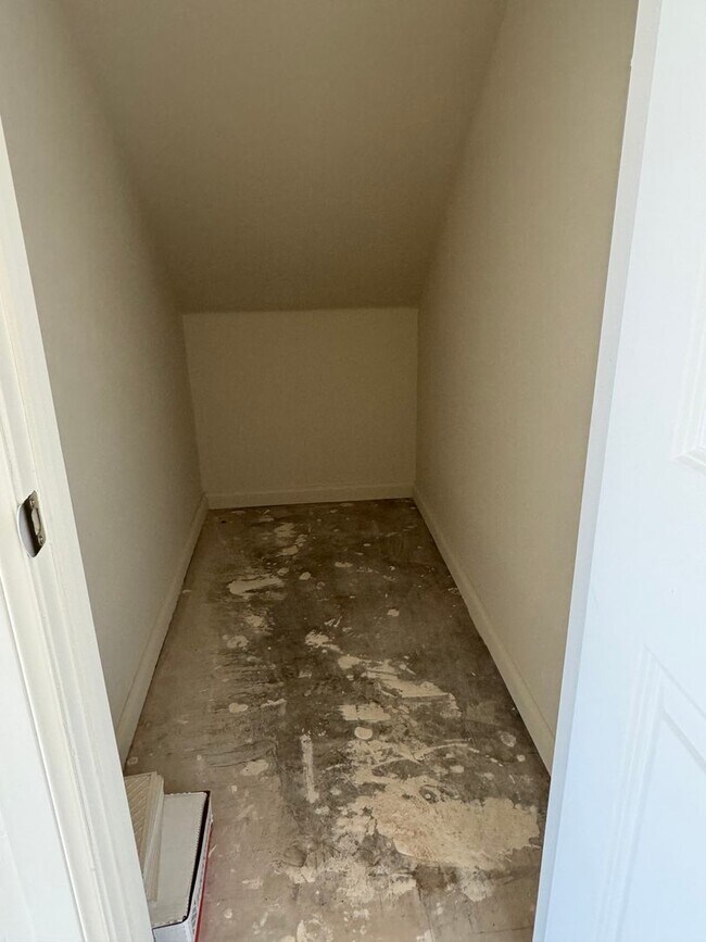 Photo - 3 bedroom 2.5 bath duplex in Newcastle