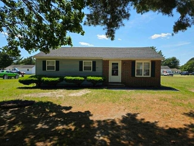 Building Photo - 1118 Hillcrest Ave