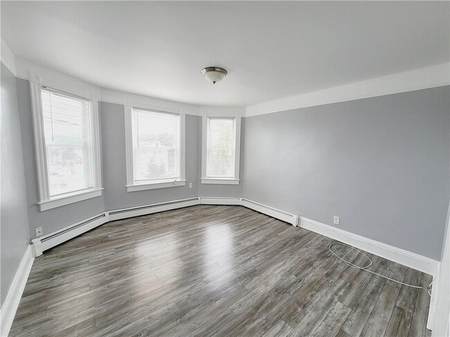 17 Fruit Hill Ave Unit 2