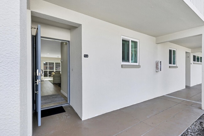 Photo - 500 S Washington Dr