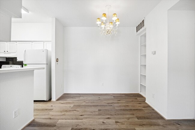 Photo - 2425 Augusta Dr Unit 7