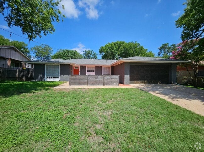 Building Photo - 1515 Desert Quail Ln Rental