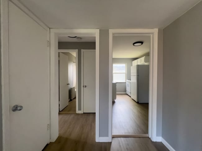 Photo - 10306 Shaker Blvd Unit 20