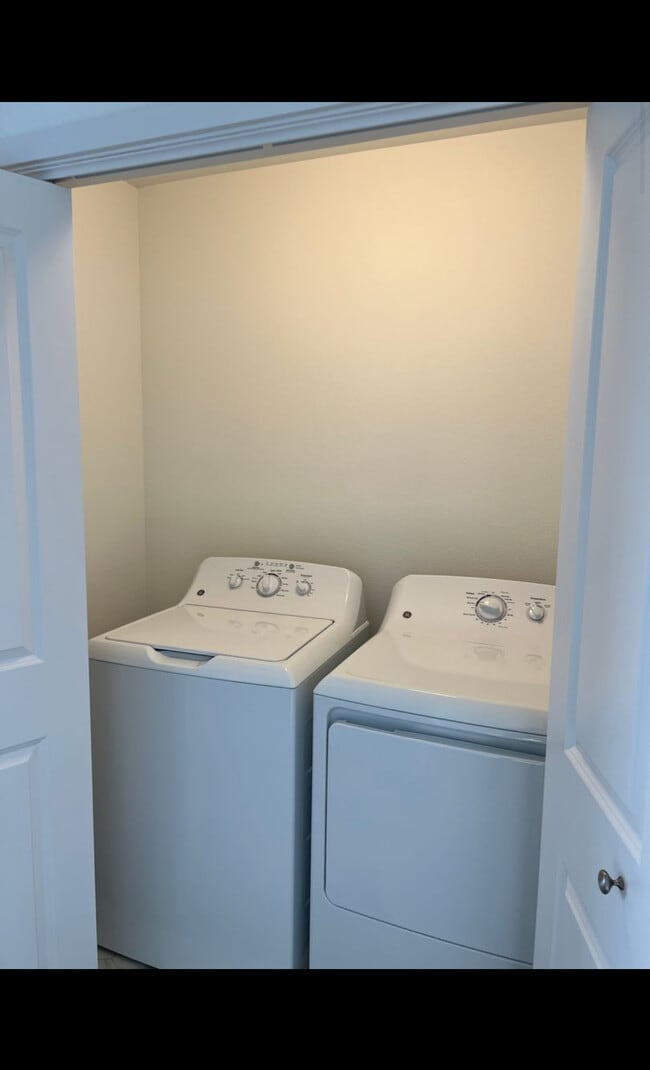 Photo - 4951 37th Ave S