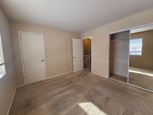 Photo - Immaculate 2 Bedroom Unit - Close to UNR!