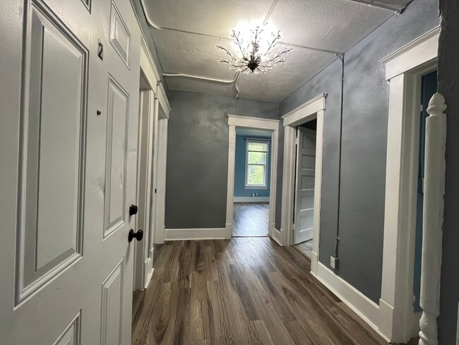 Building Photo - 603 W High St Unit 2 Rental