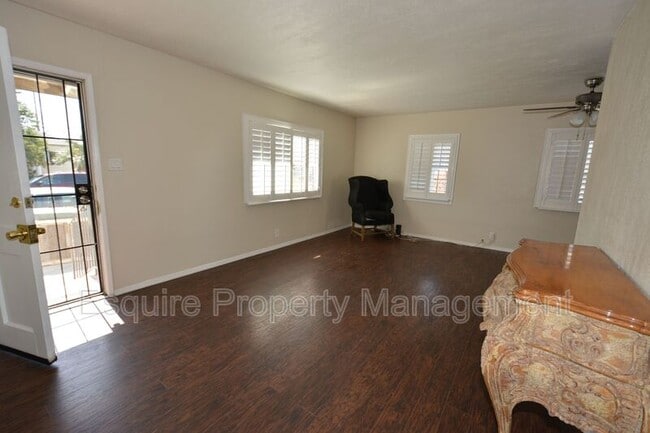 Photo - 165 Wilson Ave