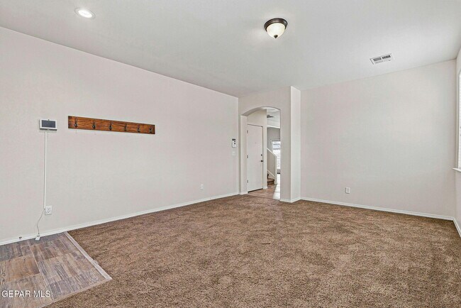 Photo - 14760 Boer Trl Ave