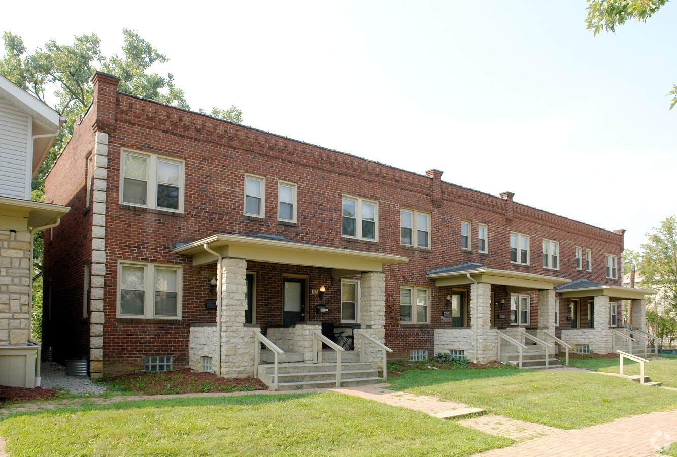 Photo - 109-119 E Tompkins St Apartamentos