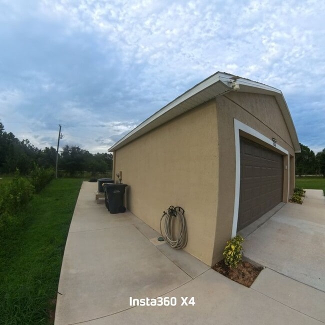 Photo - 25283 Canterbury Dr