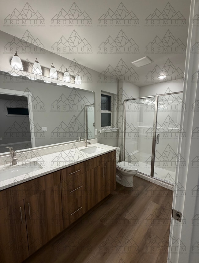 Building Photo - 1st MONTH FREE - 3 BED 2.5 BATH NEW BUILD!