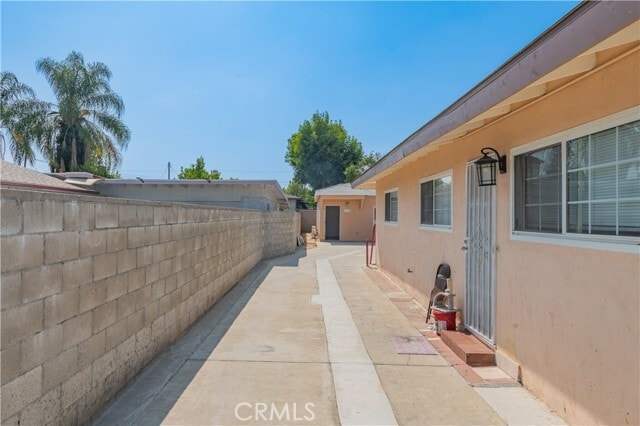 Photo - 5033 Sultana Ave