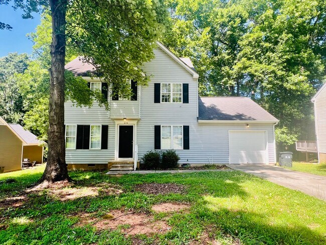 Photo - 824 Northwood Dr