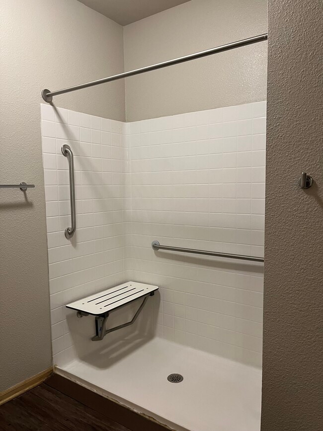 Photo - Western U Flats