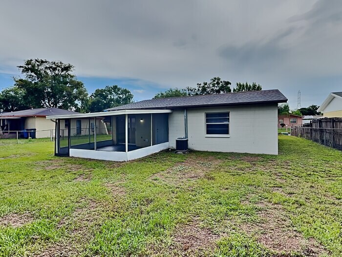 Photo - 8511 Fish Lake Rd