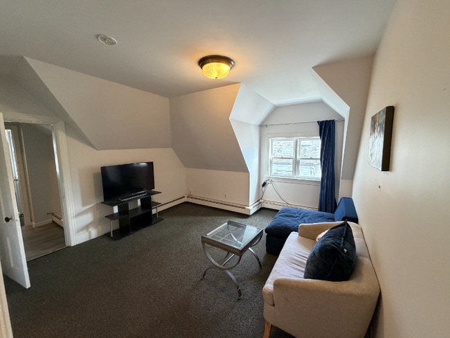 Photo - 52 Cedar St Unit 3