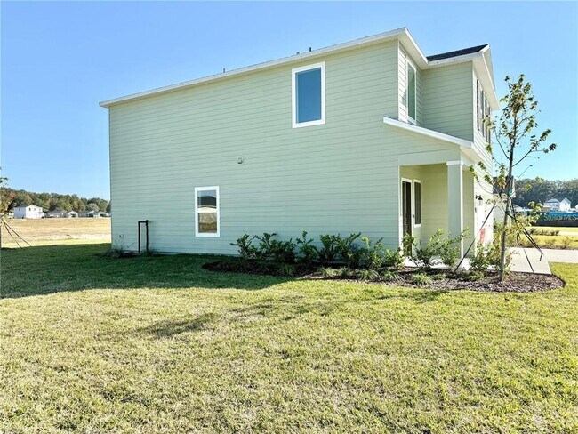3783 NE 30th Ter