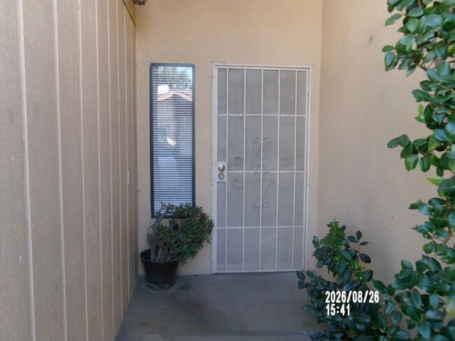 Photo - 1000 Olive Dr