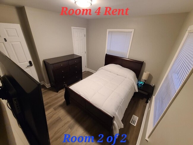 Photo - 2001 Erie St