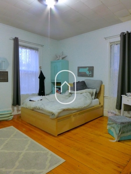 Photo - 61 Hillside St