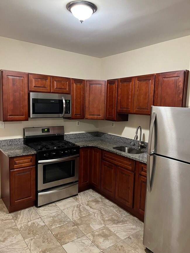 Photo - 2454 N 30th St