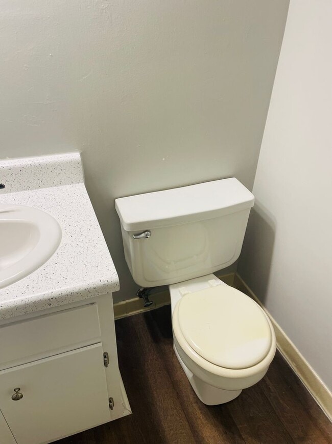 Photo - Spacious Duplex just north of I10 and Monroe