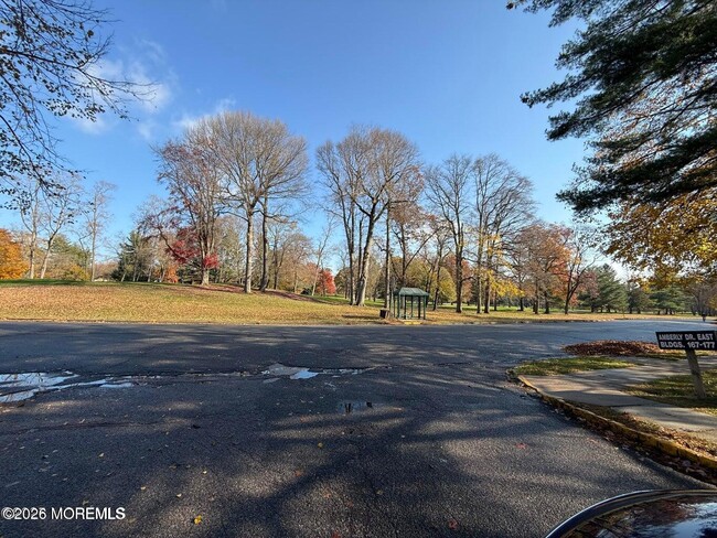 Photo - 93 Arrowood Rd