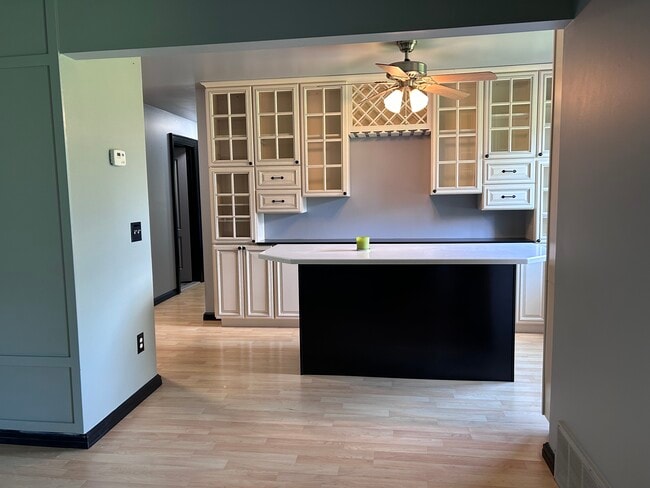 Photo - 460 Baldwin Ave Unit 41