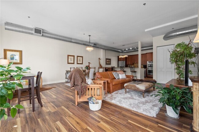 Photo - 2434 Smallman St Unit 619