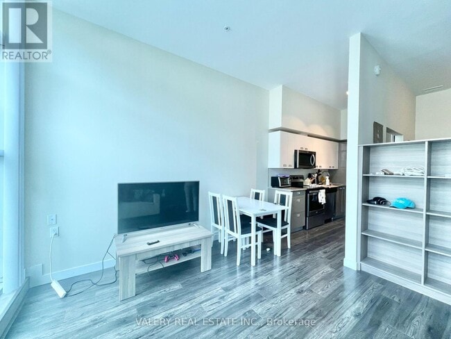 Photo - 257 Hemlock St Unit 108