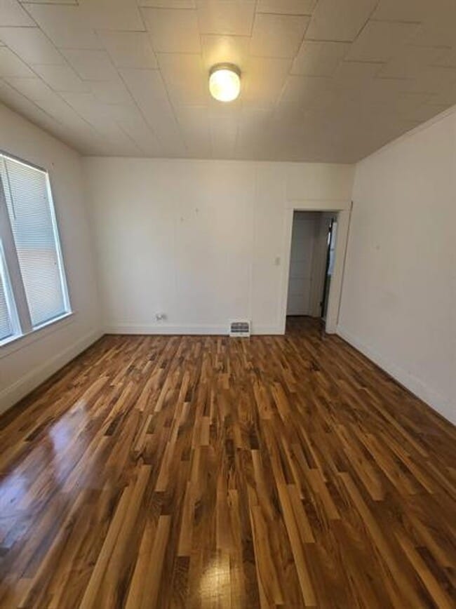 Photo - 1372 Merryman St Unit 2