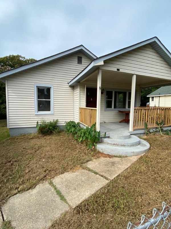 Photo - 408 Valley St