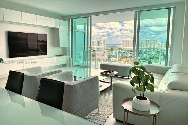 Photo - 400 Sunny Isles Blvd Unidad 1505