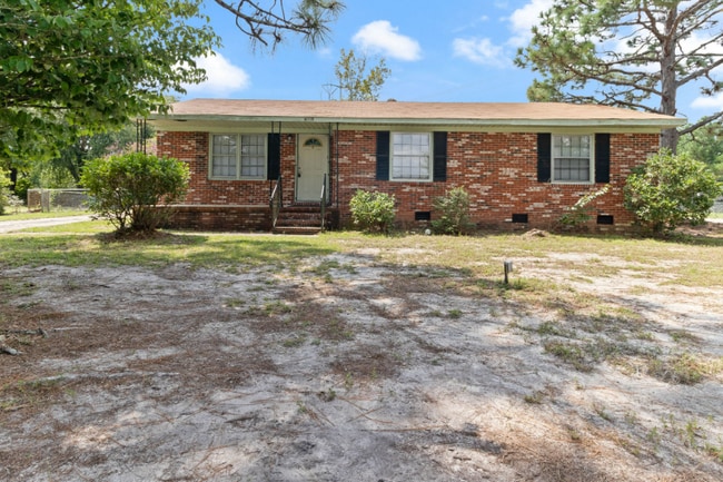 Building Photo - 6118 Lexington Dr Rental