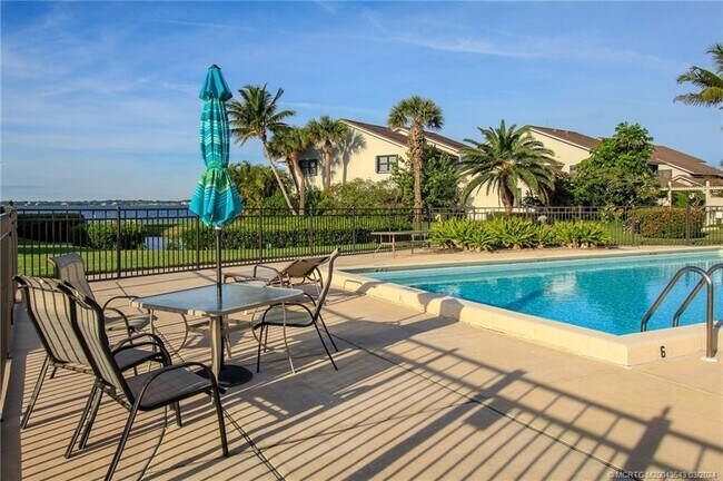 Photo - 2040 NE Ocean Blvd Unit F
