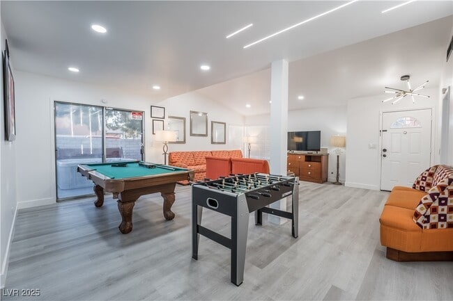 Photo - 2364 Belvedere Dr