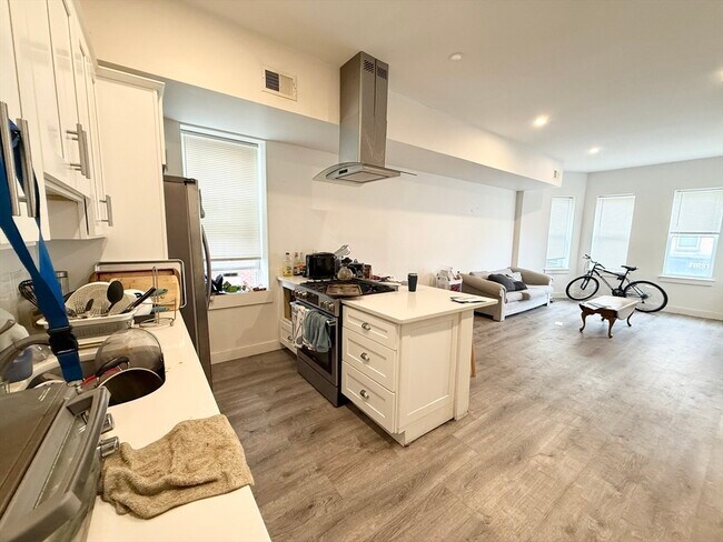 Photo - 301-305-305 Dudley St Apartamento Unidad 1