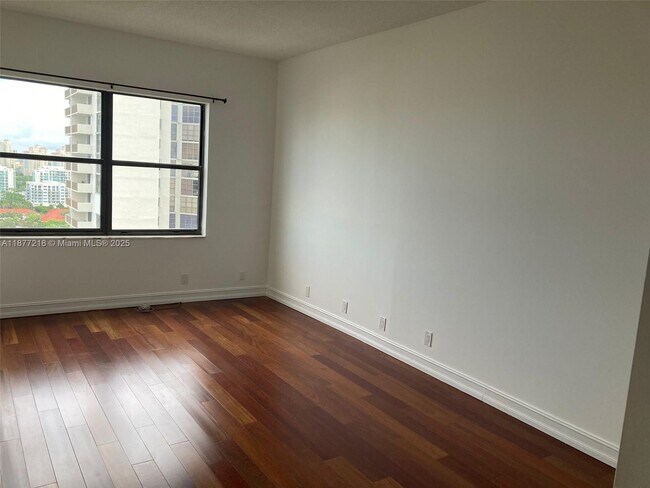 Photo - 18151 NE 31st Ct Unit PH108