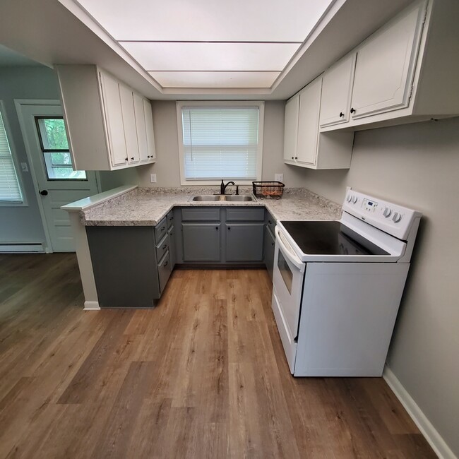 Photo - 16420 Willow Ridge Trail