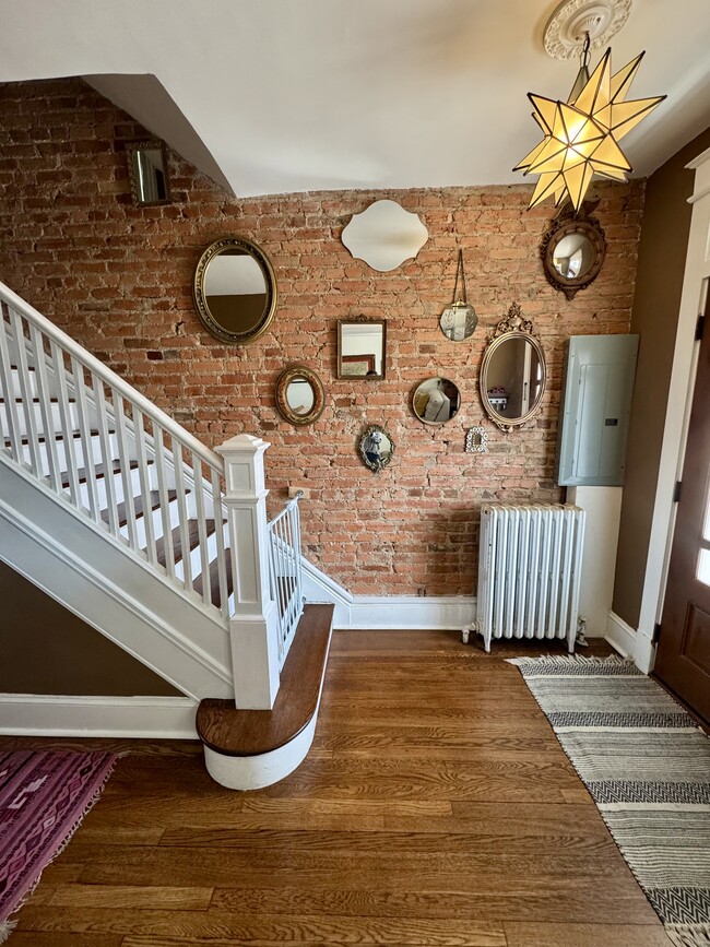 Photo - 1432 Montello Ave NE